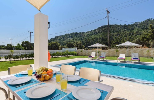 Filerimos Villa | Villa Paleos Hillside by Villa Plus