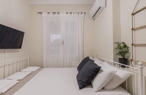 Pantokratoras Villa | Villa Pnoe by Villa Plus