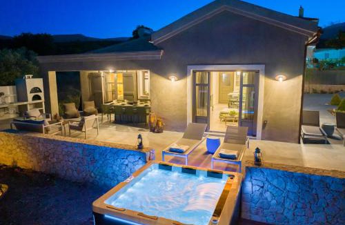 Sami Villa | Villa Rodamos