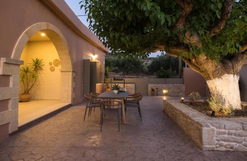 Platanos House | Villa Savina