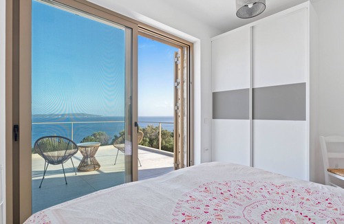 Evgiros Villa | Villa Thymari, new cocoon of privacy and peace