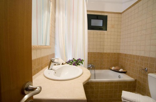 Tsoukaladhes Apartment | VILLA TIMOKLIA 2
