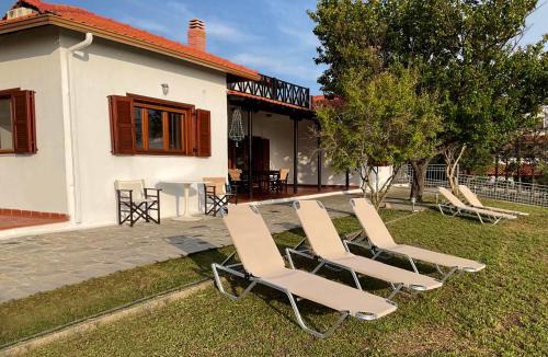 Aristotelis Villa | Villa Totti