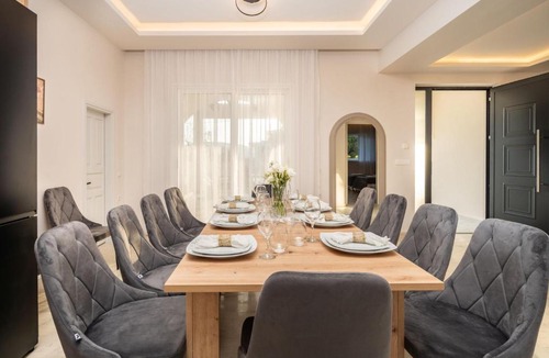 Kalamaki Villa | Villa V - Infinity Holiday Villas, For Large Groups With Private Pool, by ZanteWize