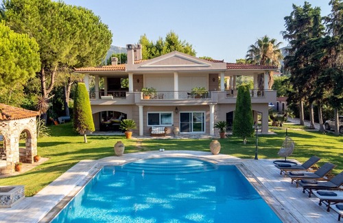 Chalcis Villa | Villa Verde Evoia