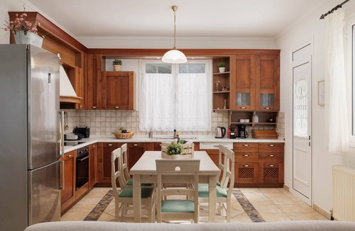 Sidari Villa | Villa Victoras- Beachfront Villa