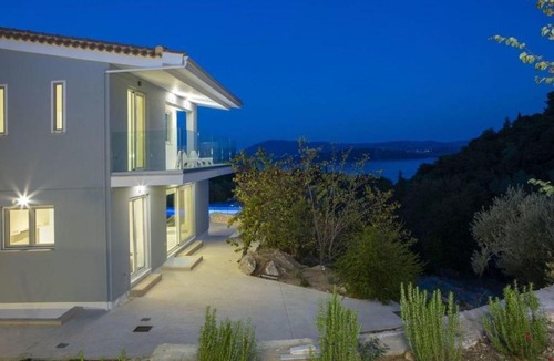 Katouna Villa | Villas Harriet - 300 meters from the sea