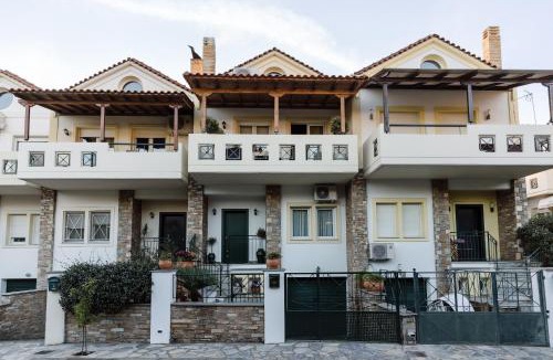 Volos City Centre Villa | Volos luxury maisonette-Pelion view