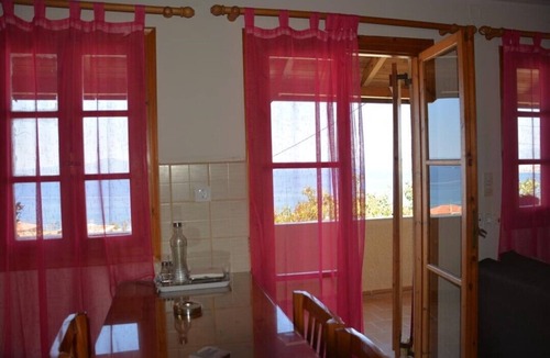 Paralia Vergas House | Welcome to Fourseazon house,in Kalamata,Greece!
