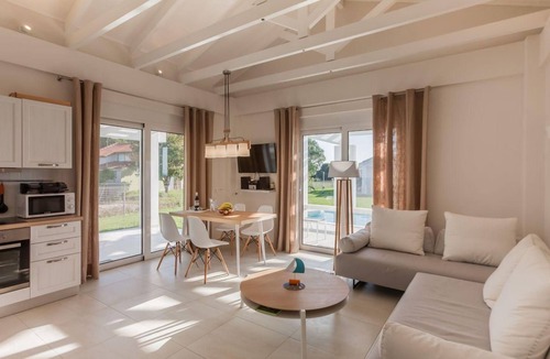 Ilida House | White Villas PPV by Interhome