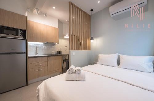 Ladadika Apartment | Yellow Door, Nilie Hospitality MGMT