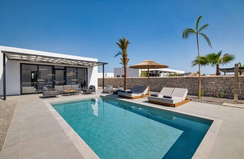 Kolymbia Villa | Zen Club-8 Luxury Villa