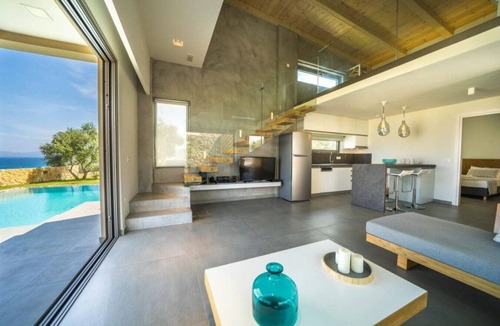 Kato Stalos Villa | Zen Villa -Seaview- 2BD 2BA 5PL