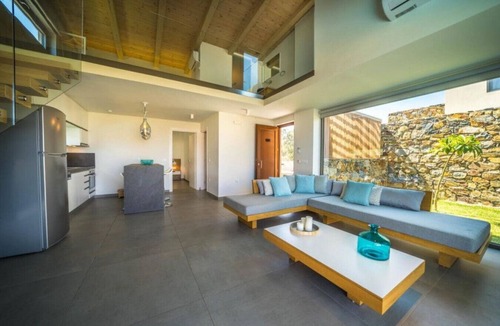 Kato Stalos Villa | Zen Villa -Seaview- 2BD 2BA 5PL
