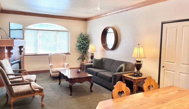 1083/85 | Upscale 2BR Villa | Near Park City Ski in Wasatch County
