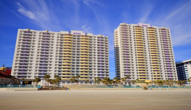 1Bed/1Bath Ocean Walk. Daytona Beach, FL! in Daytona Beach