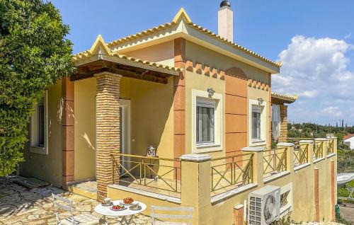 3 Bedroom Gorgeous Home In Koroni
