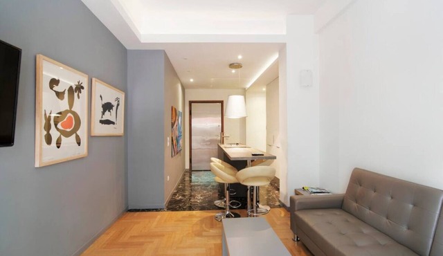 55m Easy and Convenient Flat, Centrally Located in Athens,