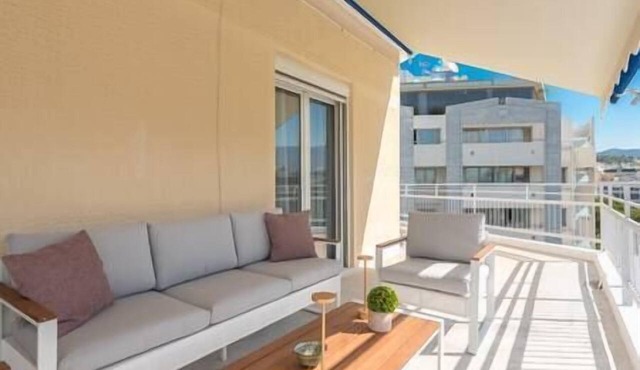 Acropolis Experience Penthouse in Athina