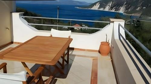 Afales Villa and Studios