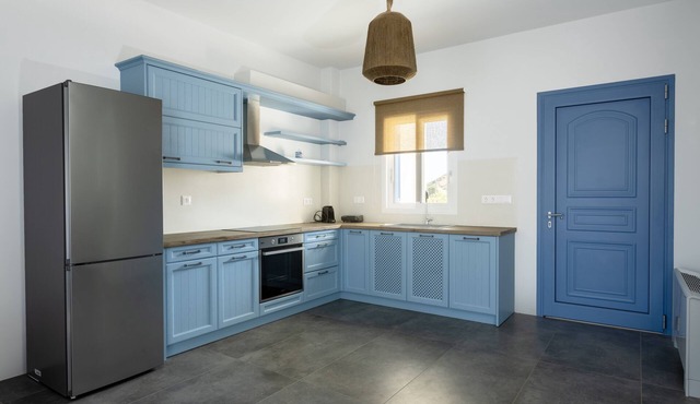 Alsea Seafront Apartments