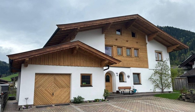 Apartment Berner - apartment/Ferienwhg., Shower, toilet, 3 bedrooms in Söll