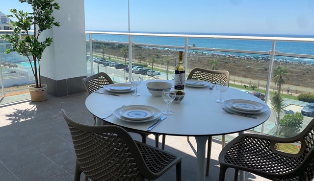 Apartment Torrox Costa, new & luxurious for 6p, 3 balconies, first line sea view in Torrox