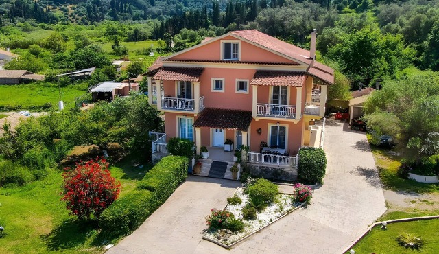 Apartment 'Villa Logas 2' with Mountain View, Wi-Fi and Air Conditioning