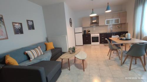 Apartments lazou 2
