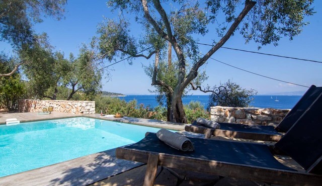Astryneon Suite, Divine Sea Views, Private Pool, Furnished Terrace, Paxos