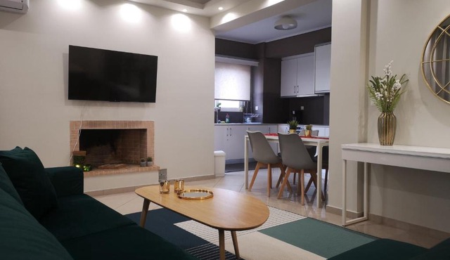 Athenian Luxury apartment, near metro station Chalandri, Nu 1