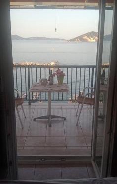 attic sea view studio in karmiris studios