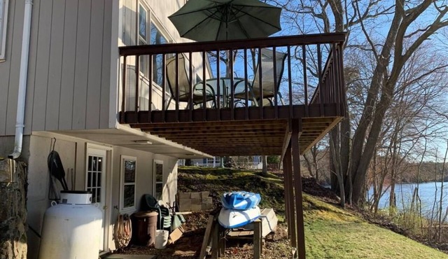 Awesome 3 bd lake house on Johnson’s Pond in Coventry