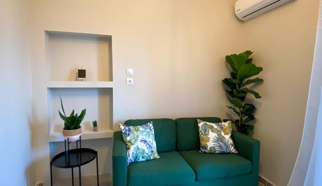 Batis Breeze Suites in Filaréton