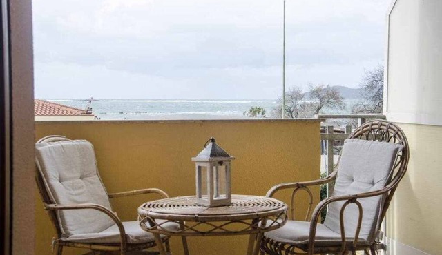 Beachfront two room apartment "Sparaglione" in Alghero