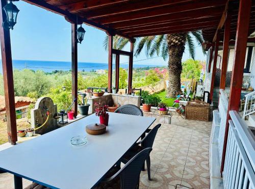 BLUE PANORAMA EMERALD with Amazing Sea View - Lower Ground Floor