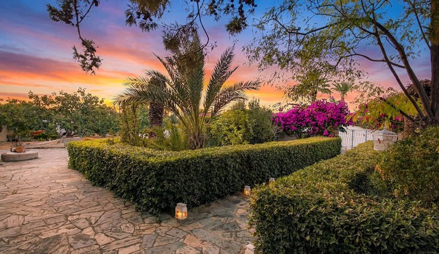 Cambara Garden Oasis in Aegina, BBQ & Privé Parking