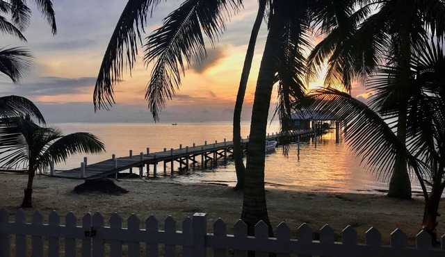 * Camping over Caribbean Sea at the Dock House * in San Pedro