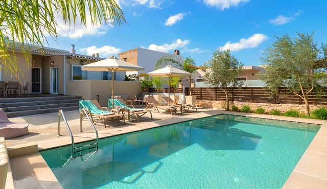 Capaka Villa Privater Pool by Interhome