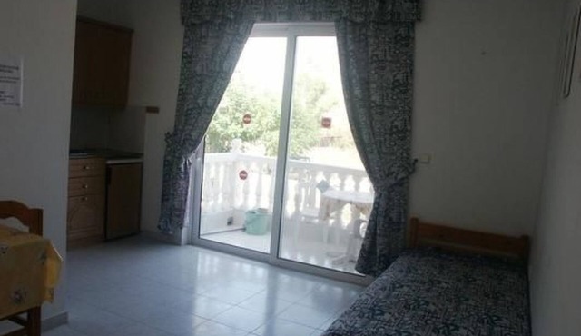 Castle View Haraki, ground floor ap4 by Interhome