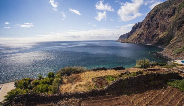 Cecilia's House - Triple Room in Madeira