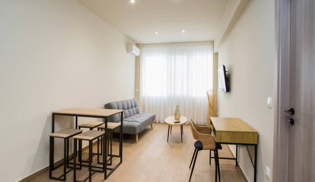 Charming 1-bedroom apartment with AC, WiFi in lovely Athina
