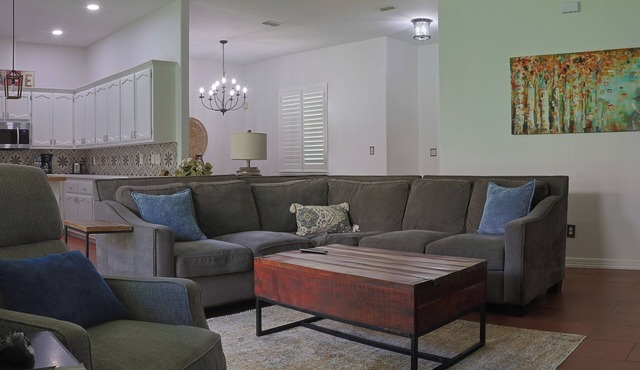Charming Casa 3-bedroom house gated community in Pharr/Mcallen area near rest in Pharr