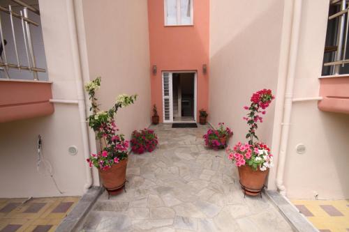 Coralli Studios in Ormos Panagias