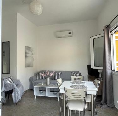 Eleni House