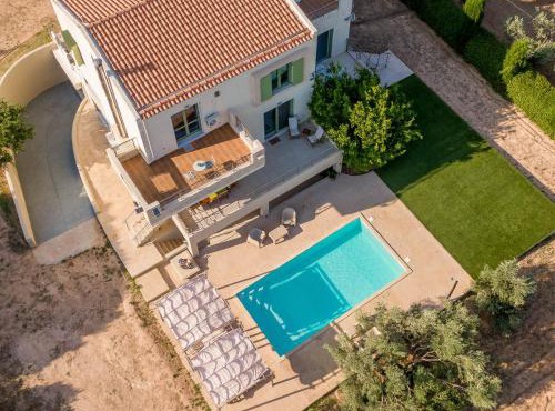 Elia country villa 5BR 5BA with Private Pool