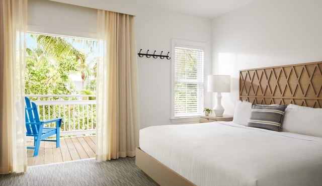 Enjoy the Tropics! Unit w/Garden View & Kitchenette, Outdoor Pool in Key West