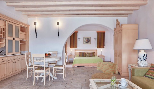 Equisite Mykonos Suite | Suite with Private veranda | Elia