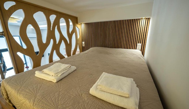 Estia Loft