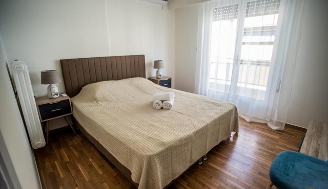 Explore Greece from Close the Sea Apartment